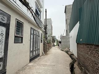 Bán nhà xây mới 5 tầng  dt 30m²  thiết kế hiện đại ô tô đi lại 4.15 tỷ tại phụng châu