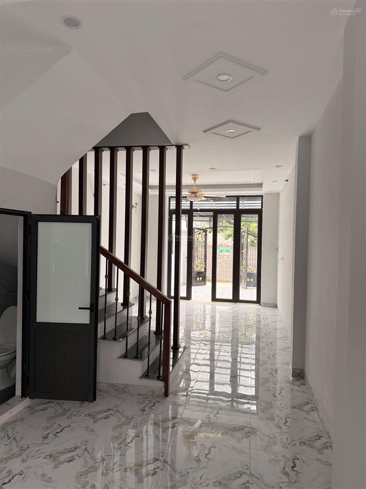 Một trong số ít cụm dự án ngay ngã tư trường ngô sĩ liên thị trấn chúc sơn 60m 4 tầng chỉ 4.18 tỷ