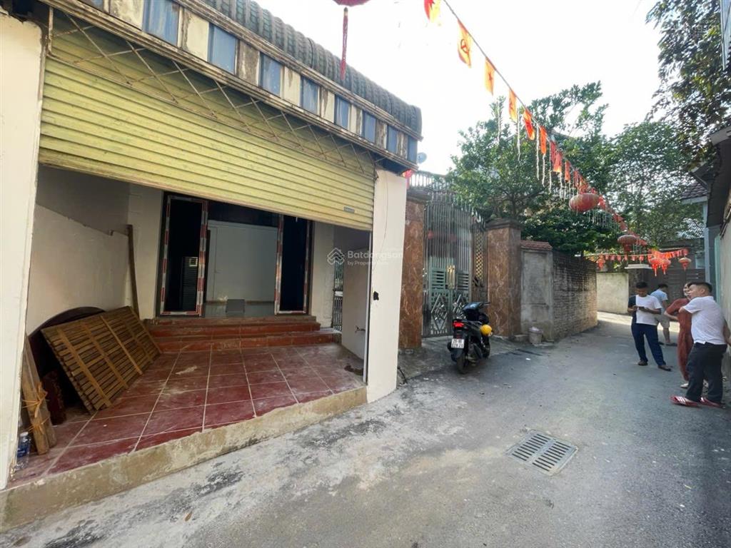 Bán đất chúc sơn 47m2 fo trung tâm chương mỹ  cạnh hồ điều hòa  47m2 full thổ cư, sẵn nhà c4