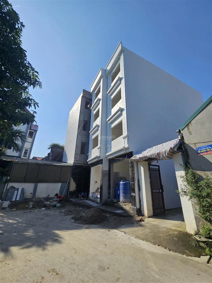 Nhà phụng châu 3 x 4 tầng trước nhà đường 12m giá 3,55 tỷ  e 0948 169 ***