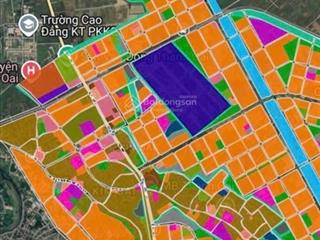 Đất xưởng thanh oai 2700m2 giá chỉ 9, x tr/m2.  0989 643 ***