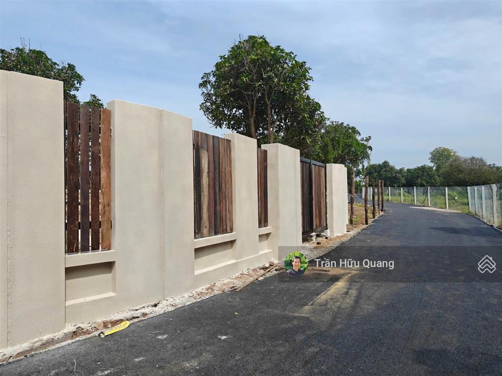 Bán đất 224m2 tại thị trấn phước hải cách biển chỉ 3km view núi minh đạm, giá cực chất 1,7 tỷ