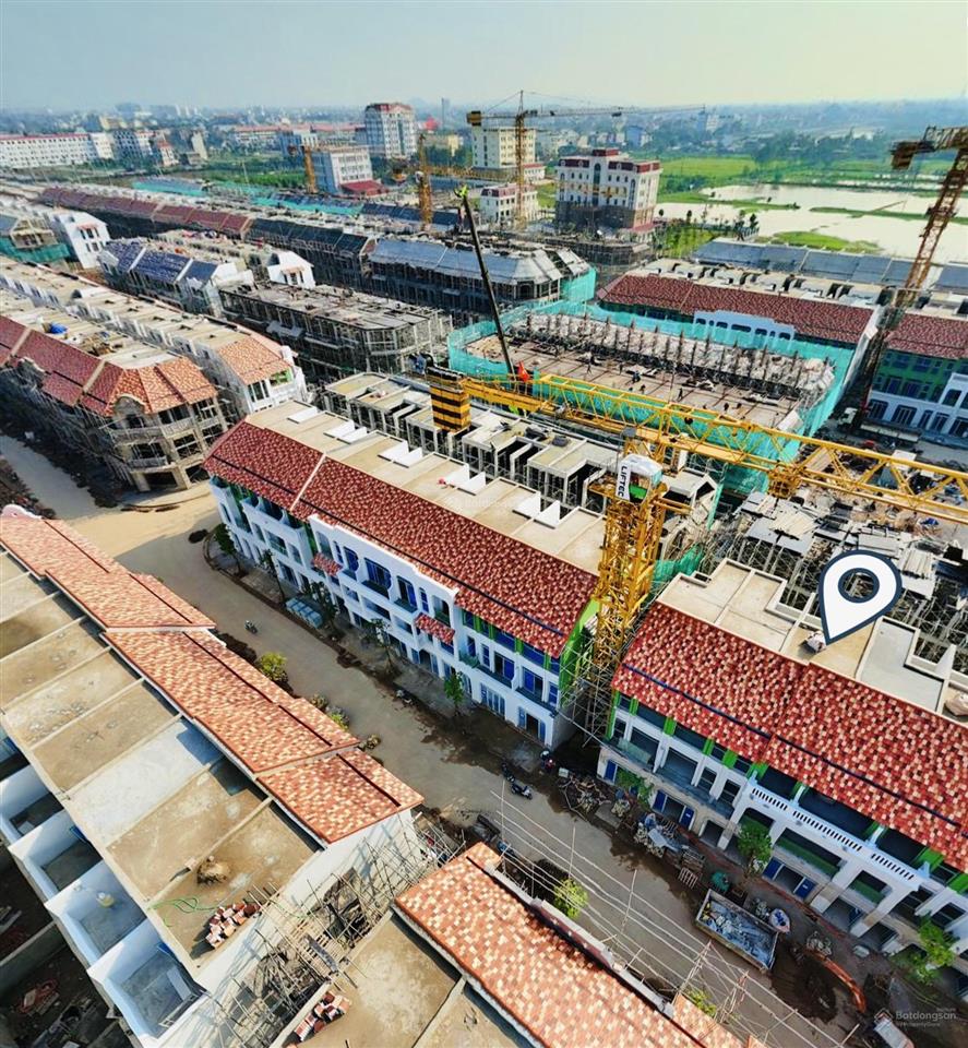 Duy nhất 1 căn liền kề 190m2 dt xây dựng, xây 3,5 tầng sổ hồng sở hữu lâu dài.  0908 905 ***