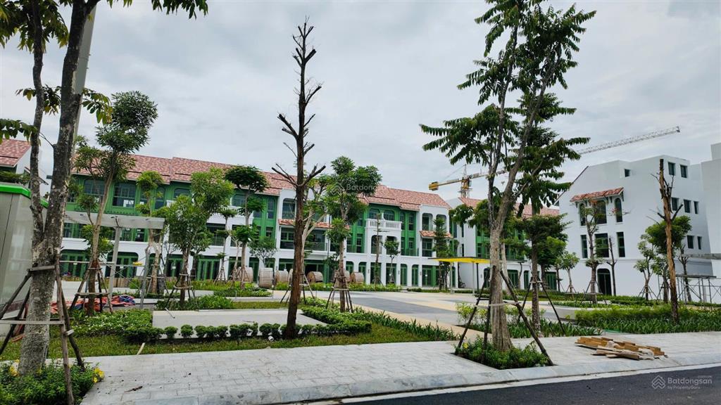 Duy nhất liền kề tại sun hà nam giá tts chỉ với 4tỷ6 nhận nhà ngay.  0908 905 ***