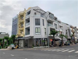 Cuối năm cần vốn kinh doanh bán gấp nhà the seasons đường n2 giá 11 tỷ. 6x20 1t 3l.  0386 602 ***