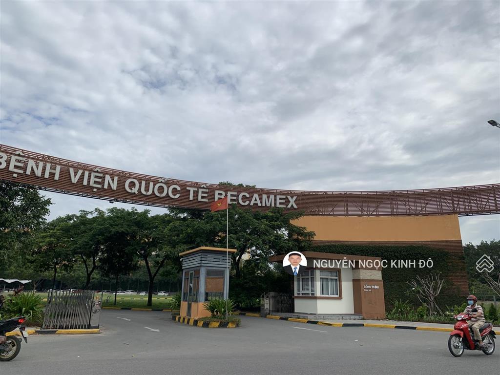 Ngộp ngân hàng bán gấp nhà the seasons ngay lotte giá 6.6 tỷ. dt 5x20 1t 3l. sổ sẵn. 0386 602 ***