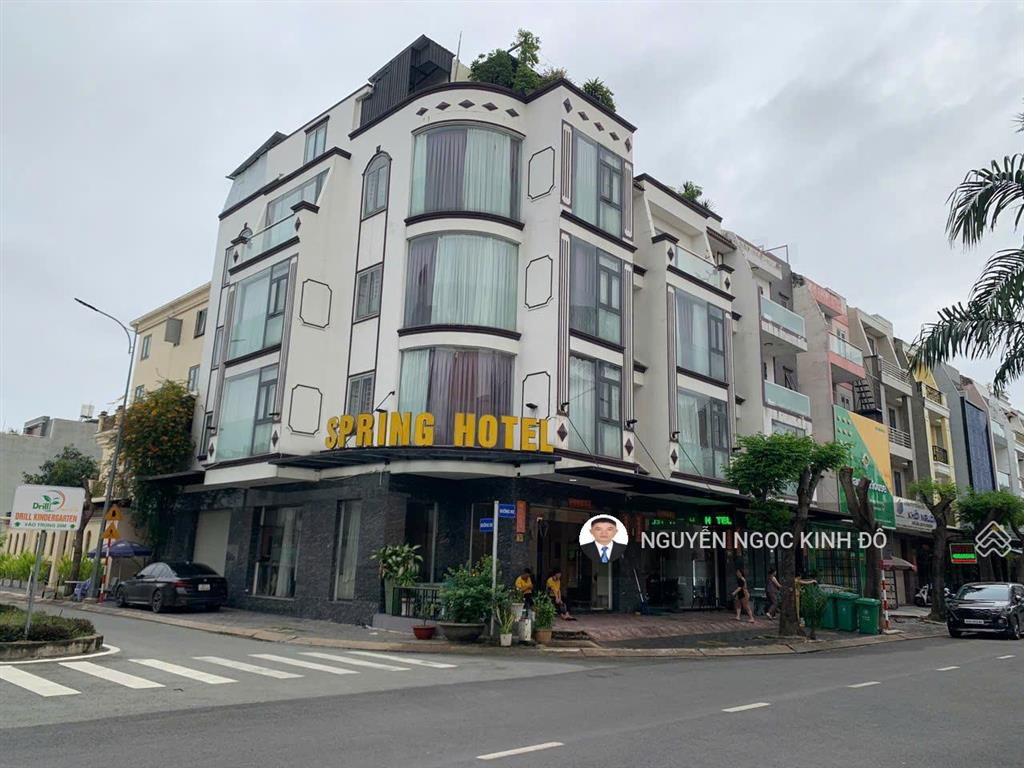 Ngộp ngân hàng bán gấp nhà the seasons ngay lotte giá 6.6 tỷ. dt 5x20 1t 3l. sổ sẵn. 0386 602 ***