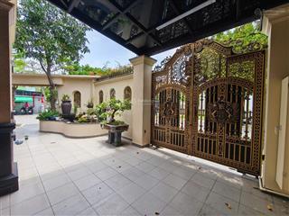 Bán căn góc biệt thự the seasons ngay lotte giá 18 tỷ. 5pn 5wc. dt 12x20.  0386 602 ***