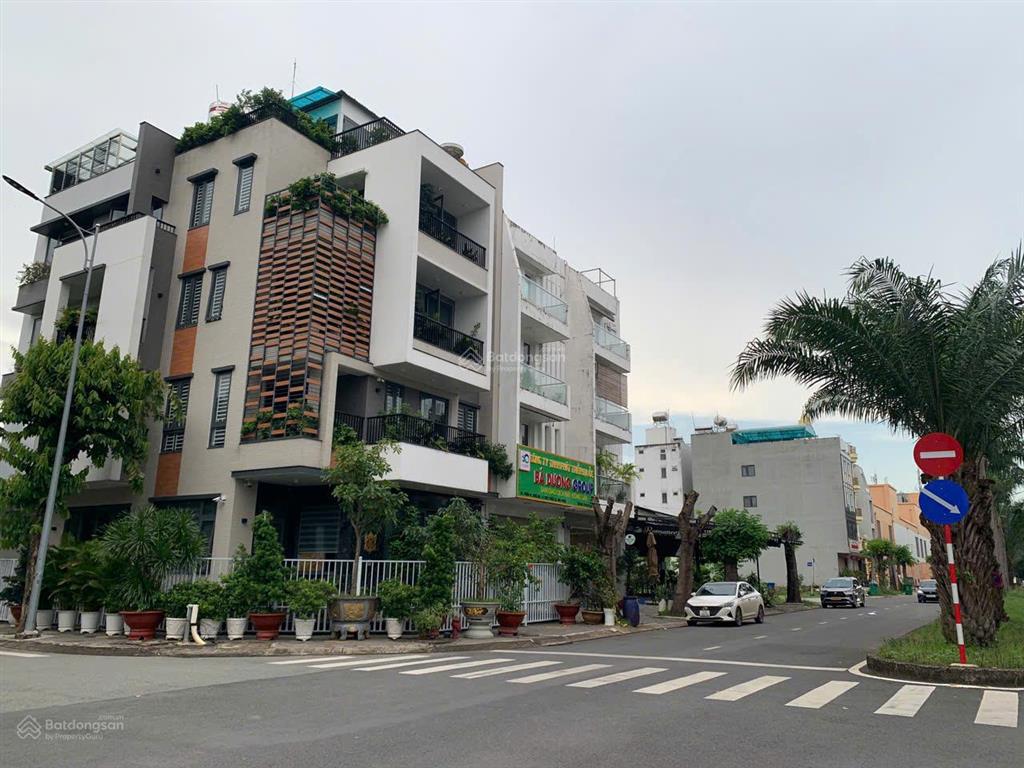 Bán căn góc nhà the seasons ngay lotte giá 10 tỷ. dt 6x20 1t 3l. sổ sẵn.  0386 602 ***