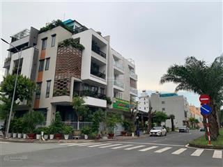 Bán căn góc nhà the seasons ngay lotte giá 10 tỷ. dt 6x20 1t 3l. sổ sẵn.  0386 602 ***