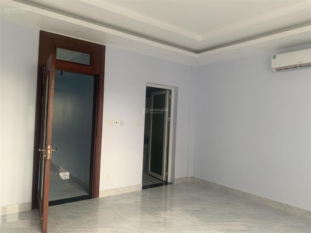 Bán nhà the seasons ngay lotte đường chính n2 rộng 17m giá 11 tỷ. dt 6x20 1t 3l.  0386 602 ***