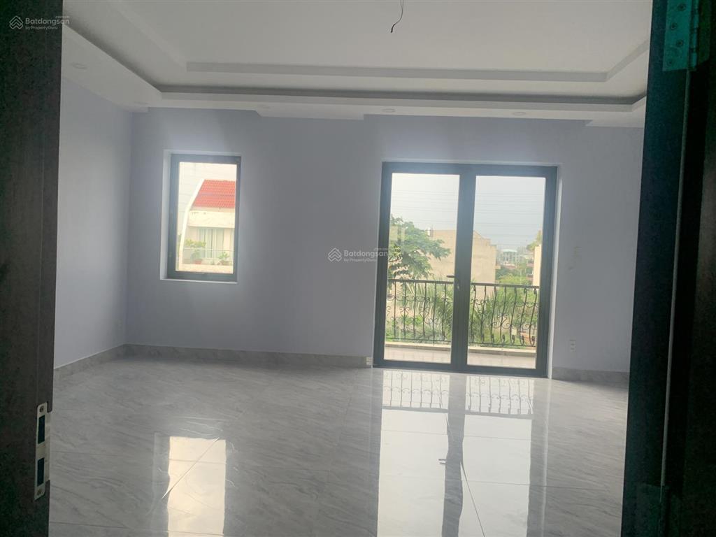 Bán nhà the seasons ngay lotte đường chính n2 rộng 17m giá 11 tỷ. dt 6x20 1t 3l.  0386 602 ***