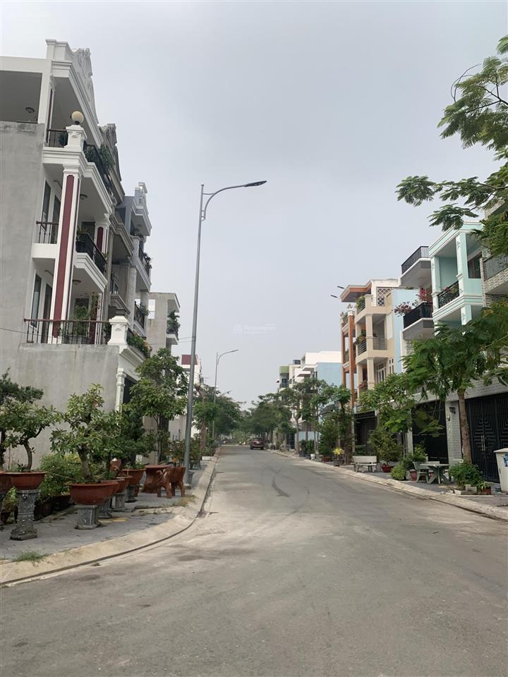 Nhà phố the seasons ngay lotte cho thuê giá rẻ 17tr/ tháng. dt 5x20 1t 3l 4pn 4wc.  0386 602 ***