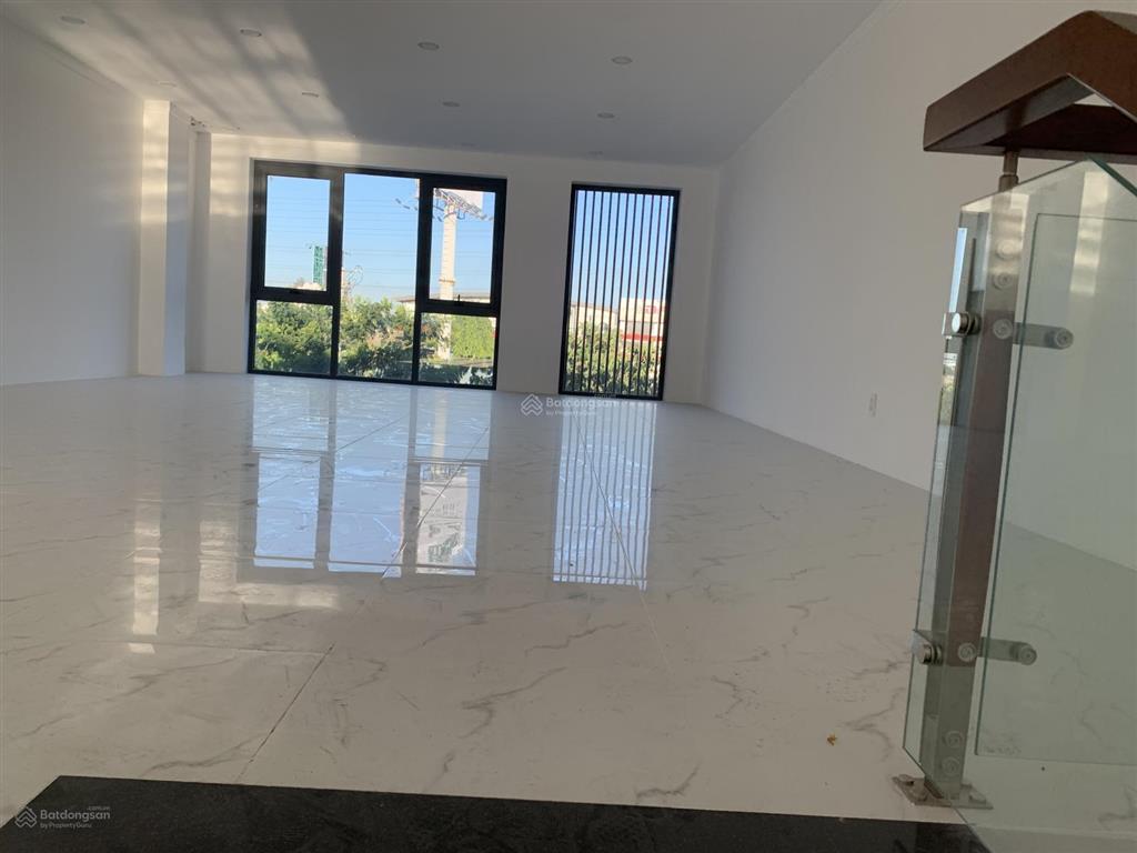 Cho thuê shophouse nhà phố tm eco xuân giá 25tr/tháng. dt 6x25 1t 2l.  0386 602 ***