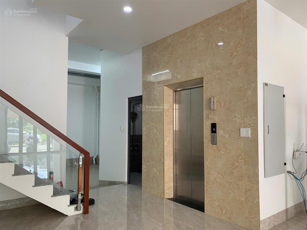 Cho thuê nhà the seasons ngay cổng chính lotte giá 25tr/tháng. dt 6x20 1t 3l 9pn 9wc.  0386 602 ***