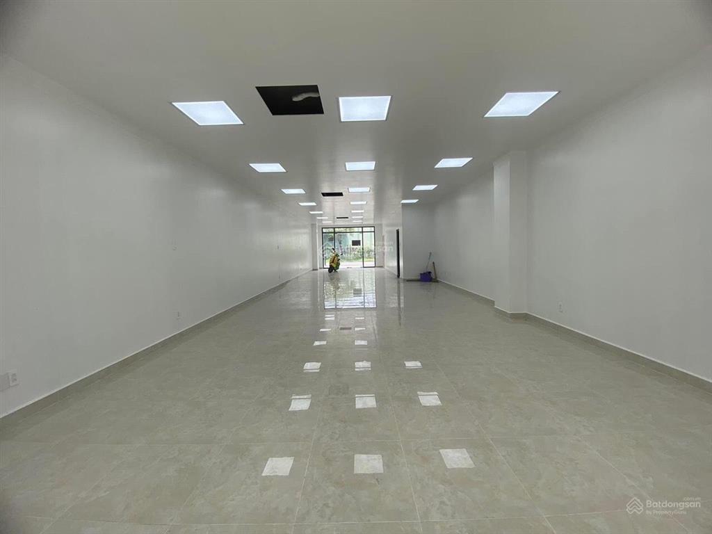 Cho thuê shophouse nhà phố thương mại eco xuân 35tr/ tháng. dt 6x25 1t 2l.  0386 602 ***