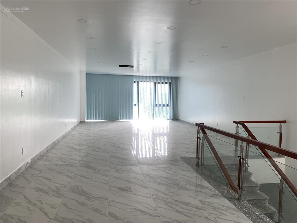 Cho thuê shophouse nhà phố thương mại eco xuân 35tr/ tháng. dt 6x25 1t 2l.  0386 602 ***