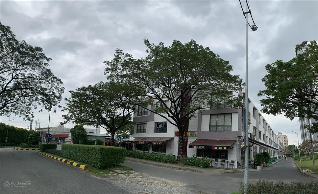Cho thuê shophouse nhà phố thương mại eco xuân giá rẻ 25tr/ tháng. dt 6x25 1t 2l.  0386 602 ***