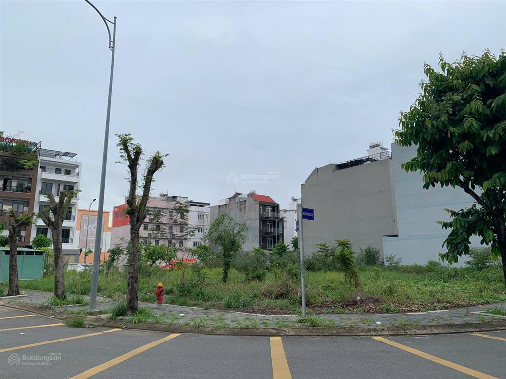 Ngộp bank bán gấp lô đất the seasons ngay cổng chính lotte giá 6.8 tỷ dt 6x20 sổ sẵn.  0386 602 ***