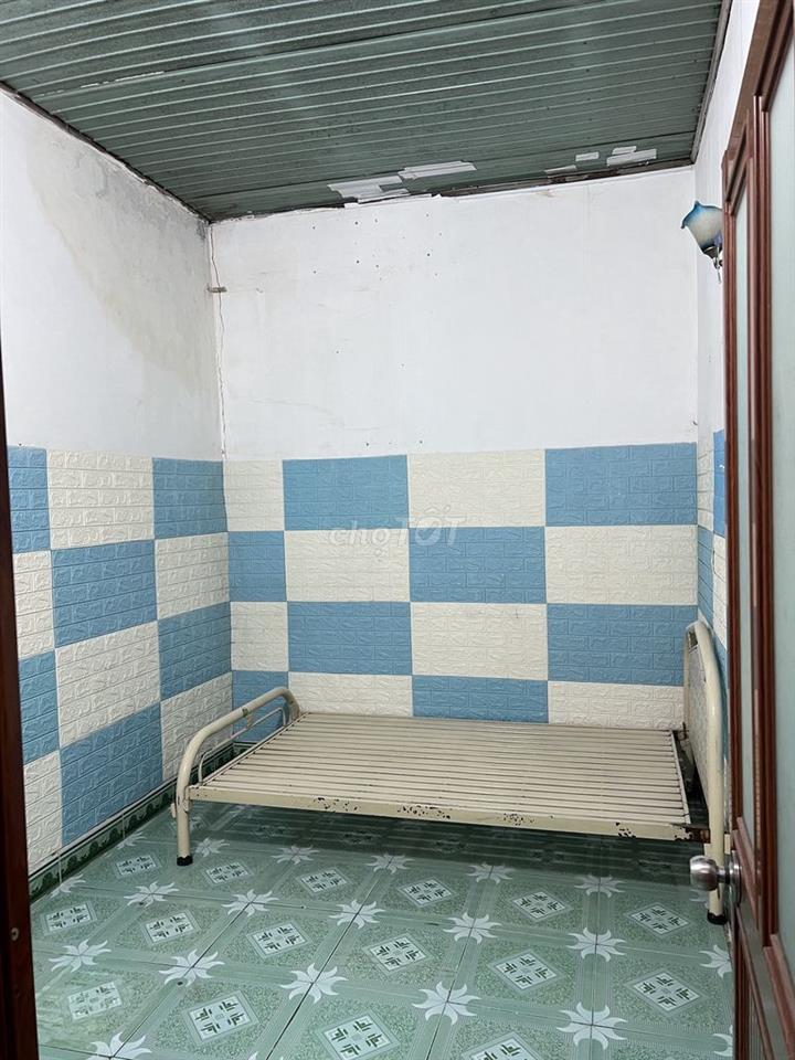 Cho thuê nhà cấp 4 tại hẻm 34 Đại lộ Bình Dương, Tổ 3, Khu 3, Phú Hòa