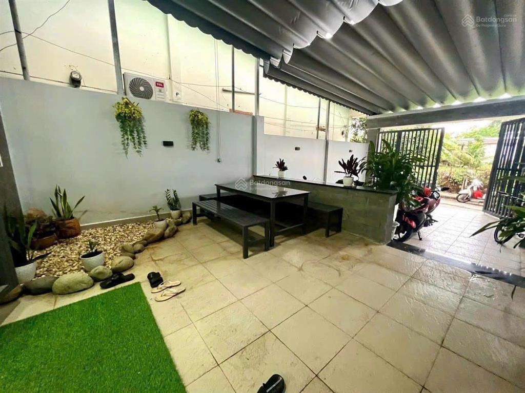 Bán nhà 1 trệt 1 lầu phan đình giót  chánh nghĩa