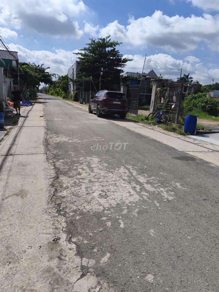 đất thổ cư  195m  gia25tr