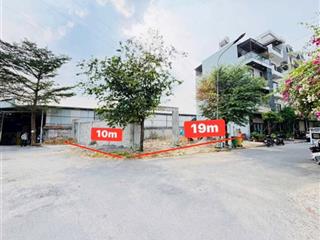 Cần bán lô đất góc 2 mặt tiền vị trí đẹp kề bên gò vấp  phù hợp mở quán caphe