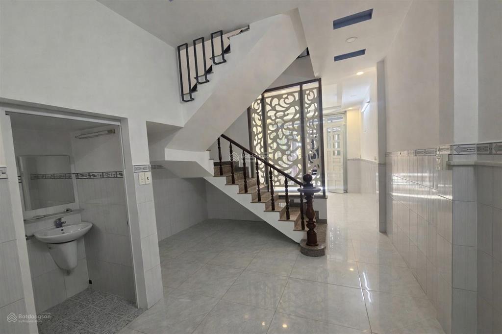 Bán nhà hxh số 449/25/7 hương lộ 2, phường bình trị đông, 4 x 11m, 2 tầng, 5,1 tỷ tl