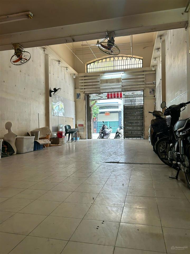 Cho thuê nhà mặt tiền phó cơ điều  trần quý, quân 11, 5,2m x 23m, 3 tầng, 38 triệu tl
