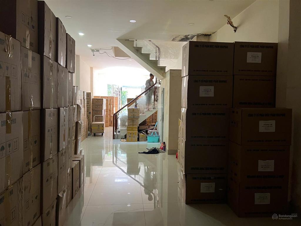 Nhà cho thuê nguyên căn 243/4 tô hiến thành, quận 10, 4,7m x 20m, 4 tầng, 50 triệu/thang.