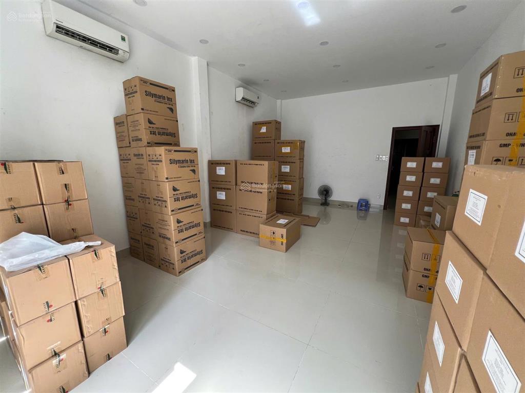 Nhà cho thuê nguyên căn 243/4 tô hiến thành, quận 10, 4,7m x 20m, 4 tầng, 50 triệu/thang.