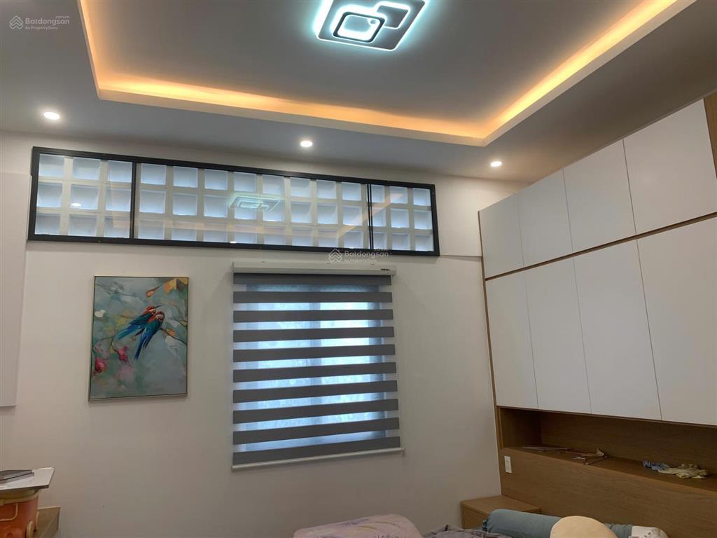 Bán nhà mặt tiền đường tạ uyên  3 tháng 2, p6, q11, 4 x 20m, hậu 5m, 3 lầu nhà đẹp, giá 25 tỷ tl
