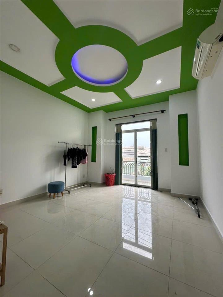 Hẻm xe hơi thông ao đôi  diện tích công nhận 62m2  2 tầng  tặng full nội thất  chỉ 5,1 tỷ
