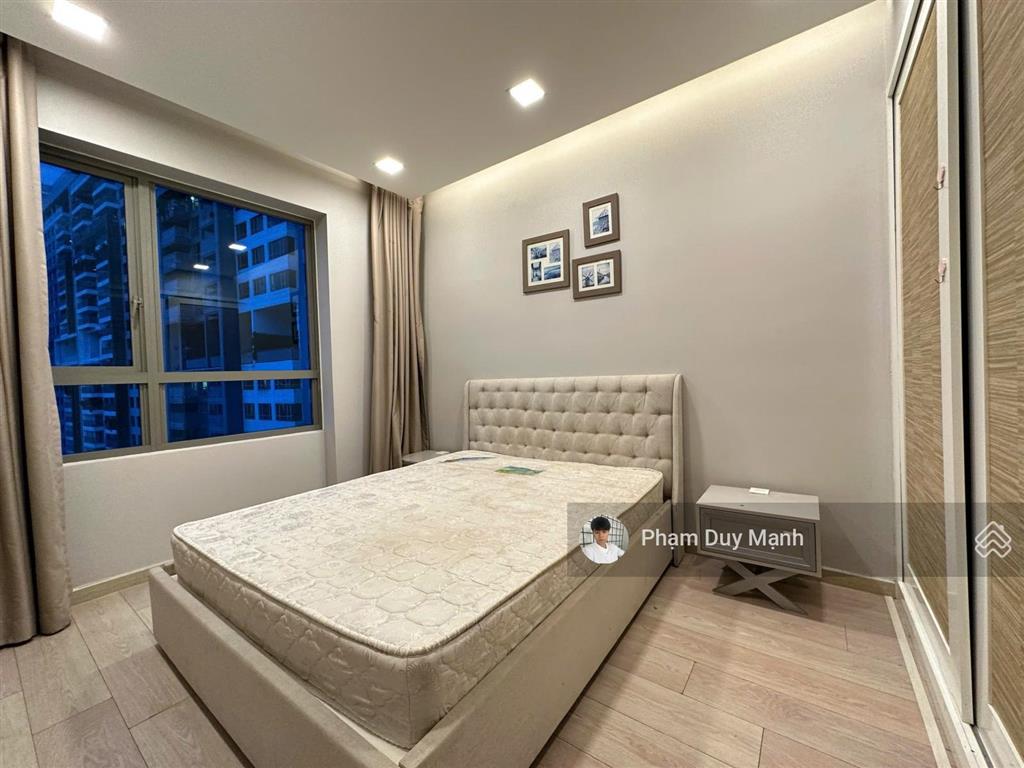 Siêu rẻ, bán gấp căn hộ 4pn, 4wc dt lớn 189m2, riviera point, chỉ 16 tỷ, gọi ngay 0931 876 *** mạnh