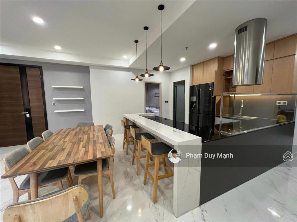 Siêu rẻ bán gấp căn góc 3pn midtown 140 m2 full nội thất cấp, view thoáng đẹp chỉ 13,6 tỷ