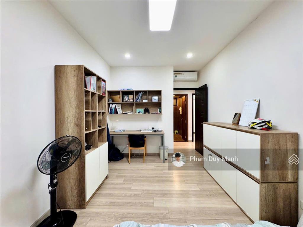 Bán gấp cc the view riviera point, 125m2, 3pn, 2wc chỉ 10 tỷ, nhà đẹp ở ngay.  0931 876 *** mạnh