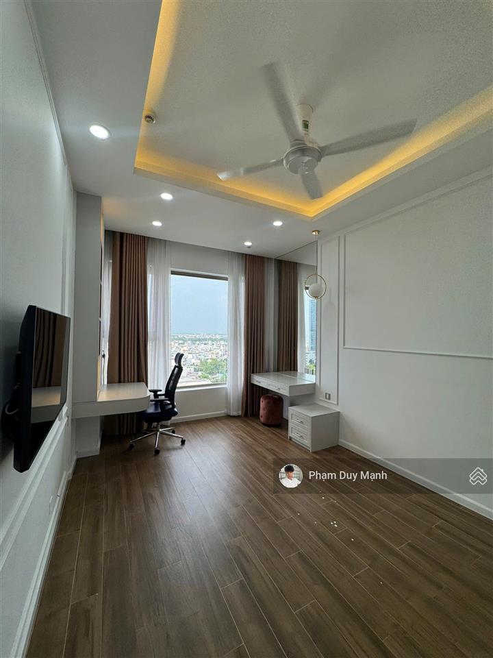 Bán gấp! cặp đập thông the peak midtown, 210m2, 4pn, 3wc, kèm 2 ô xe hơi, lầu cao, view sông 32 tỷ