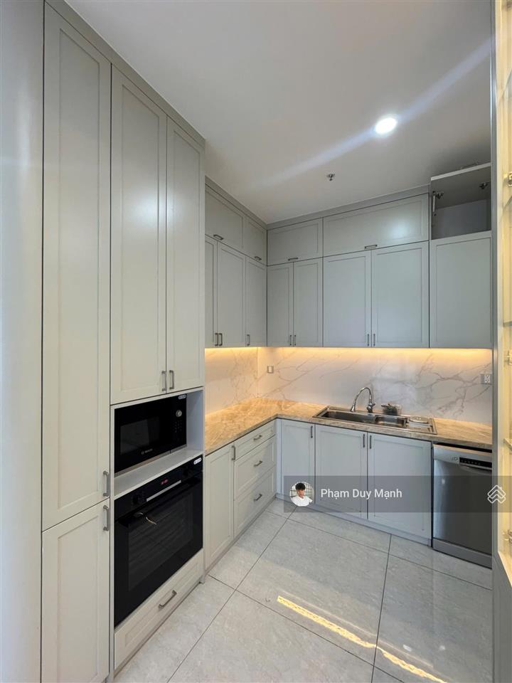 Bán gấp! cặp đập thông the peak midtown, 210m2, 4pn, 3wc, kèm 2 ô xe hơi, lầu cao, view sông 32 tỷ