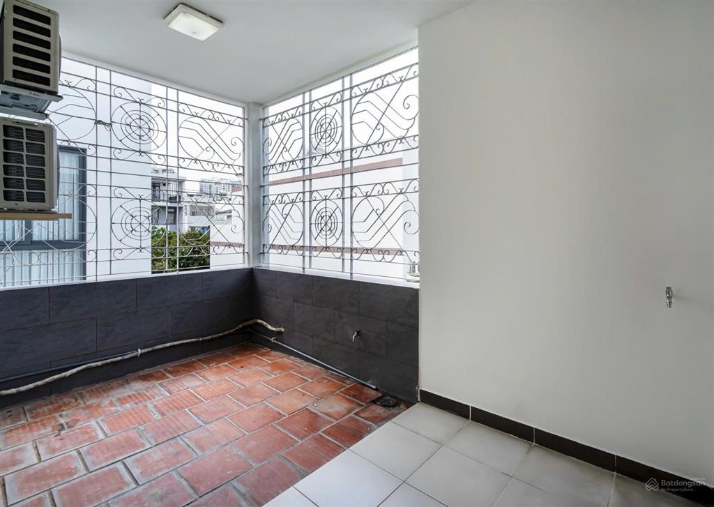 Cho thuê nhà riêng 200m2, 100 triệu, 7pn, 7wc tại bình trưng tây, quận 2, hồ chí minh, view đẹp