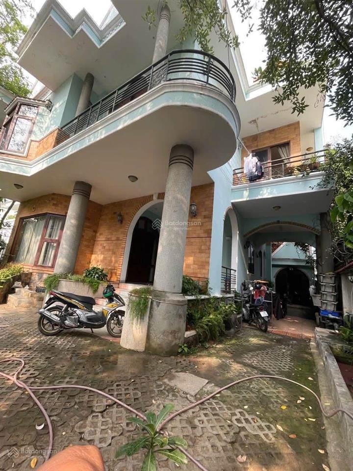 Bán nhà riêng quốc hương nối dài thảo điền, quận 2, 219 triệu / m2, 500 m2