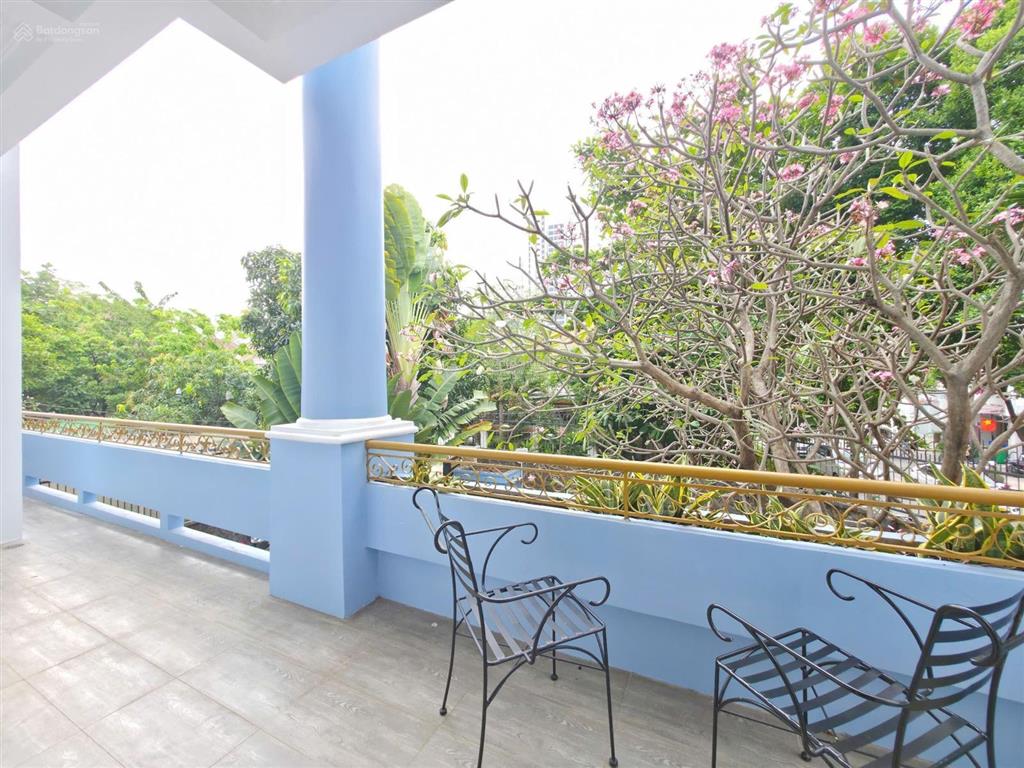 Cho thuê biệt thự đẹp tại quốc hương, 140 triệu, 432 m2, nhiều tiện ích