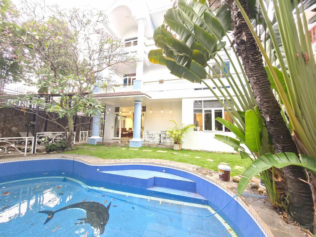 Cho thuê biệt thự đẹp tại quốc hương, 140 triệu, 432 m2, nhiều tiện ích