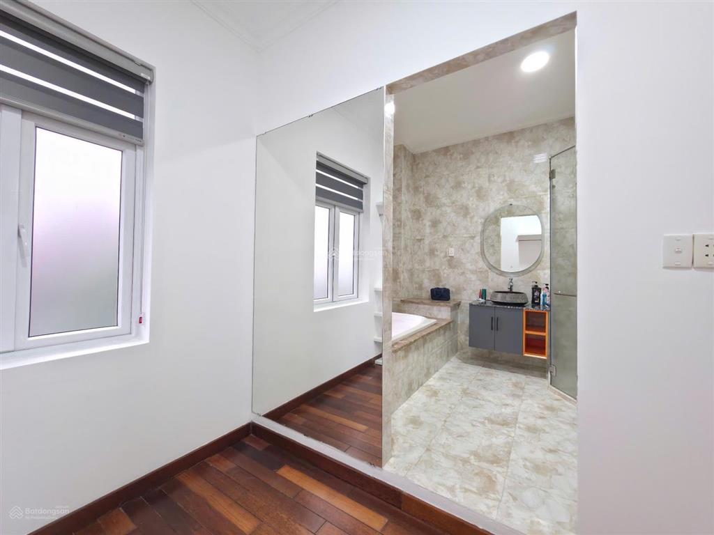 Cho thuê biệt thự đẹp tại quốc hương, 140 triệu, 432 m2, nhiều tiện ích