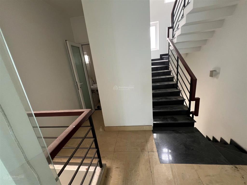 Cho thuê nhà riêng 45 triệu/th, 350m2 tại nguyễn hoàng, p. an phú, tp. thủ đức, giá tốt