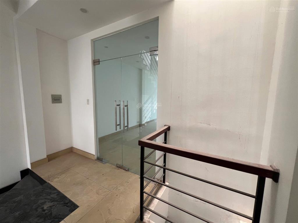 Cho thuê nhà riêng 45 triệu/th, 350m2 tại nguyễn hoàng, p. an phú, tp. thủ đức, giá tốt