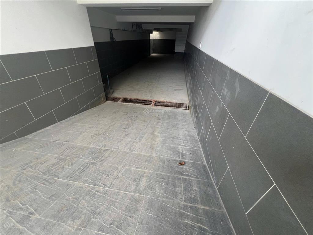 Cho thuê nhà riêng 45 triệu/th, 350m2 tại nguyễn hoàng, p. an phú, tp. thủ đức, giá tốt