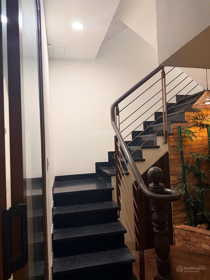 Bán nhà mặt tiền thảo điền, p. thảo điền q.2, dt 4,2x25m, 4 tầng, đang kinh doanh spa, giá 36 tỷ