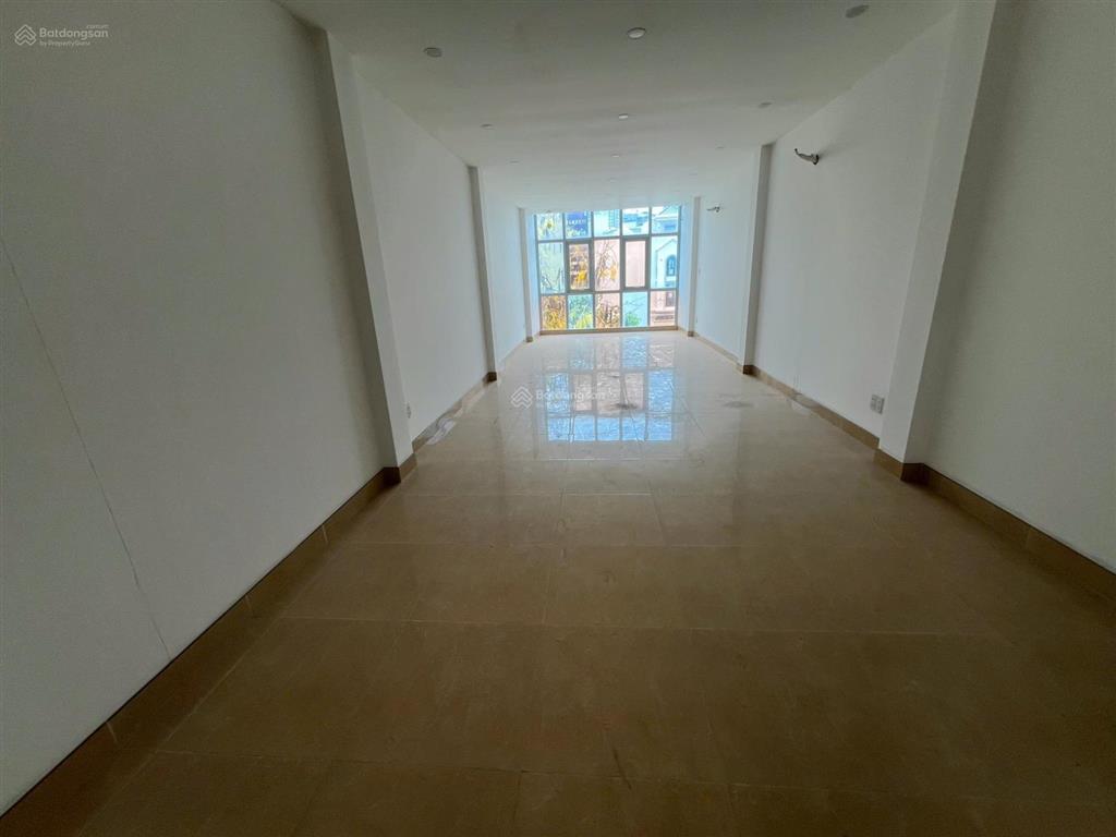 Bán nhà mt nguyễn hoàng, 27 tỷ, 80m2, 5pn, 5wc, 3 tầng