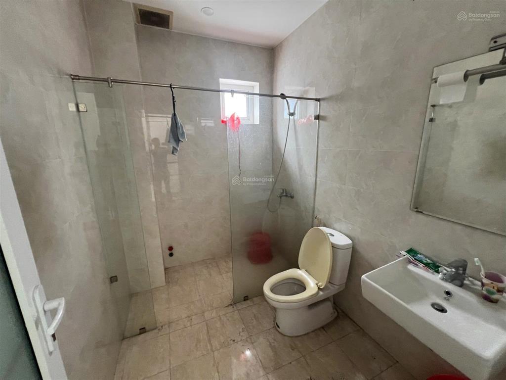 Bán nhà mt nguyễn hoàng, 27 tỷ, 80m2, 5pn, 5wc, 3 tầng