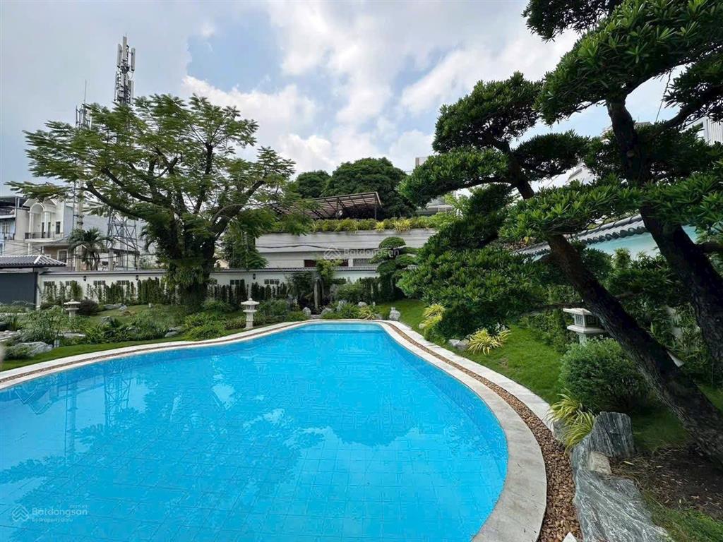 Biệt thự phong cách nhật bản hồ bơi hồ cá koi tại phường thảo điền, 250 tỷ, 1000m2,